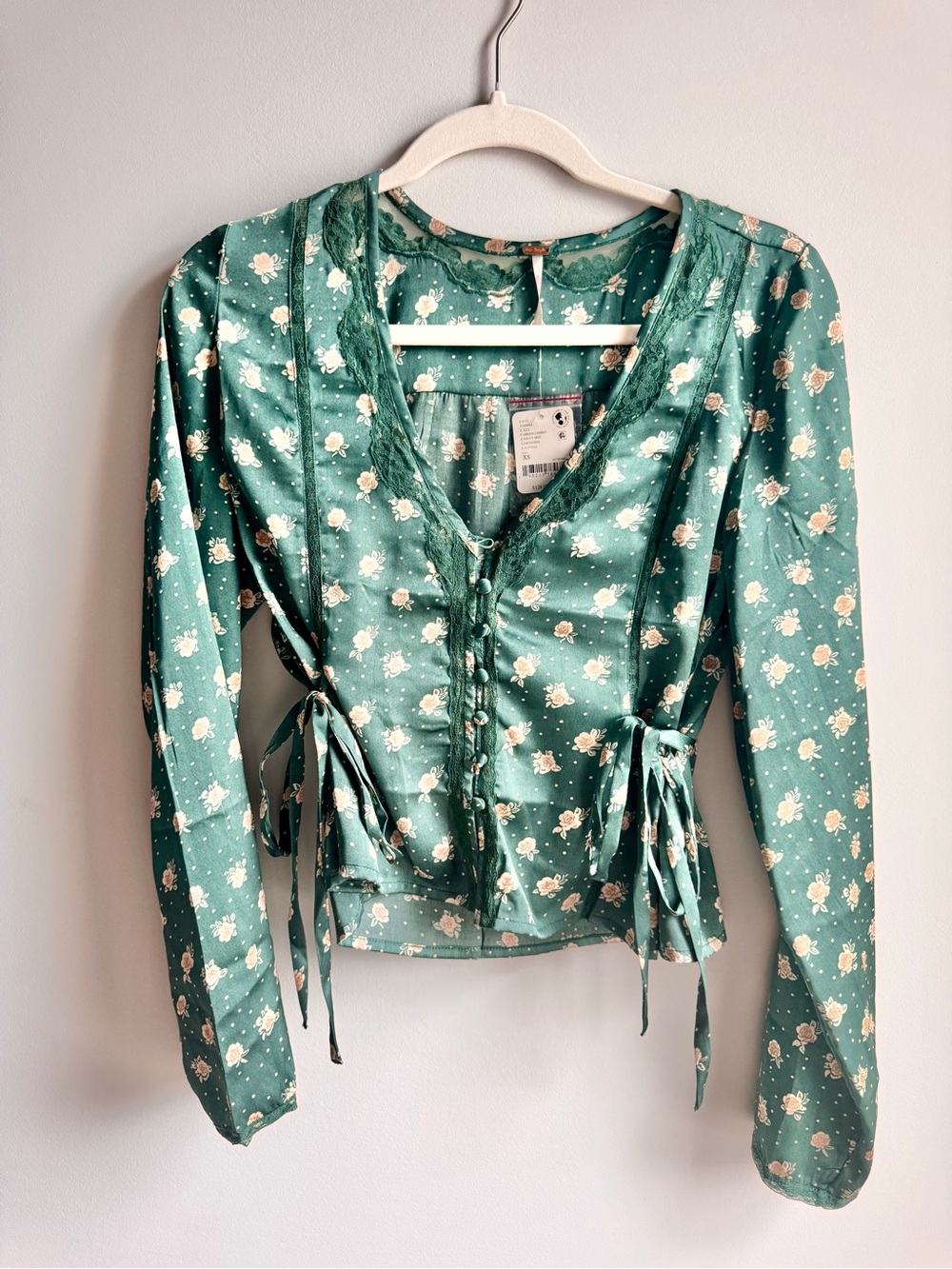 Free People Green Floral Button-Front Tie-Waist Blouse NWT size XS